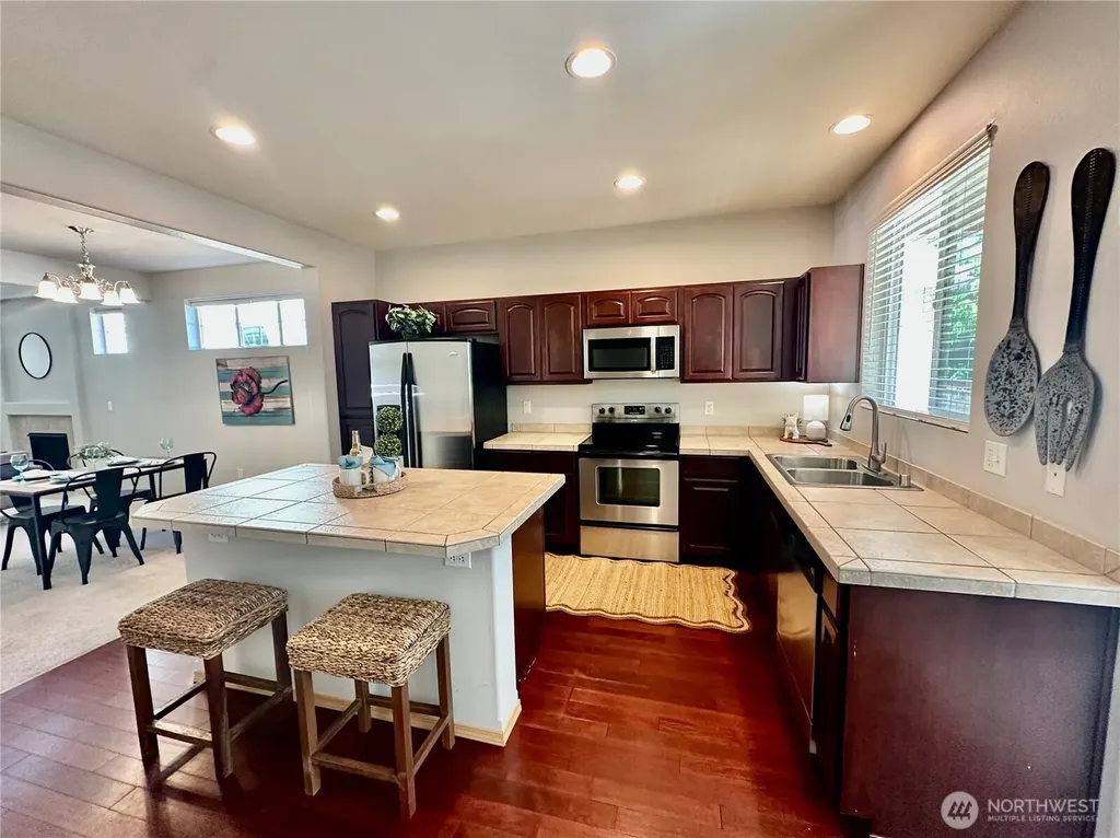 5645 56th Loop SE Lacey WA 98503