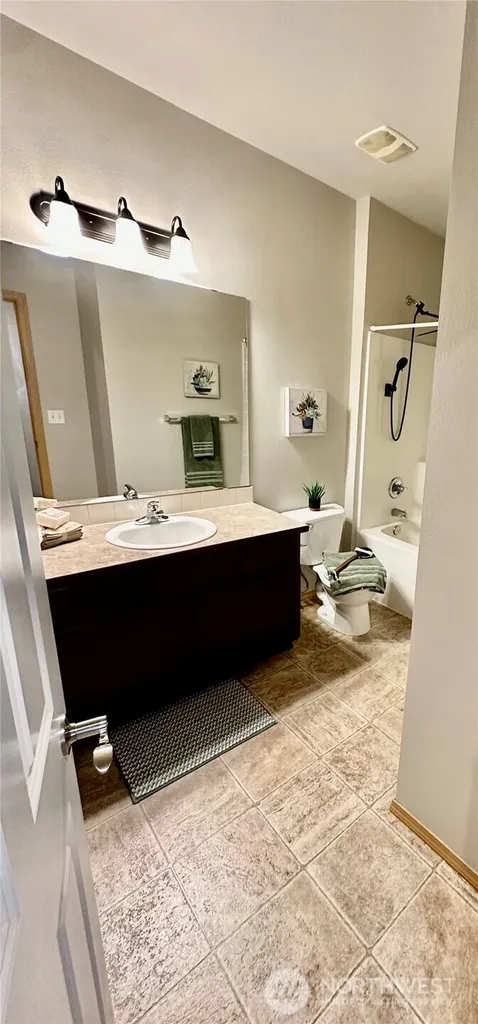 5645 56th Loop SE Lacey WA 98503