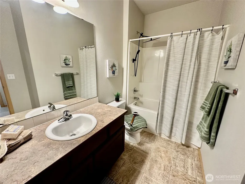 5645 56th Loop SE Lacey WA 98503