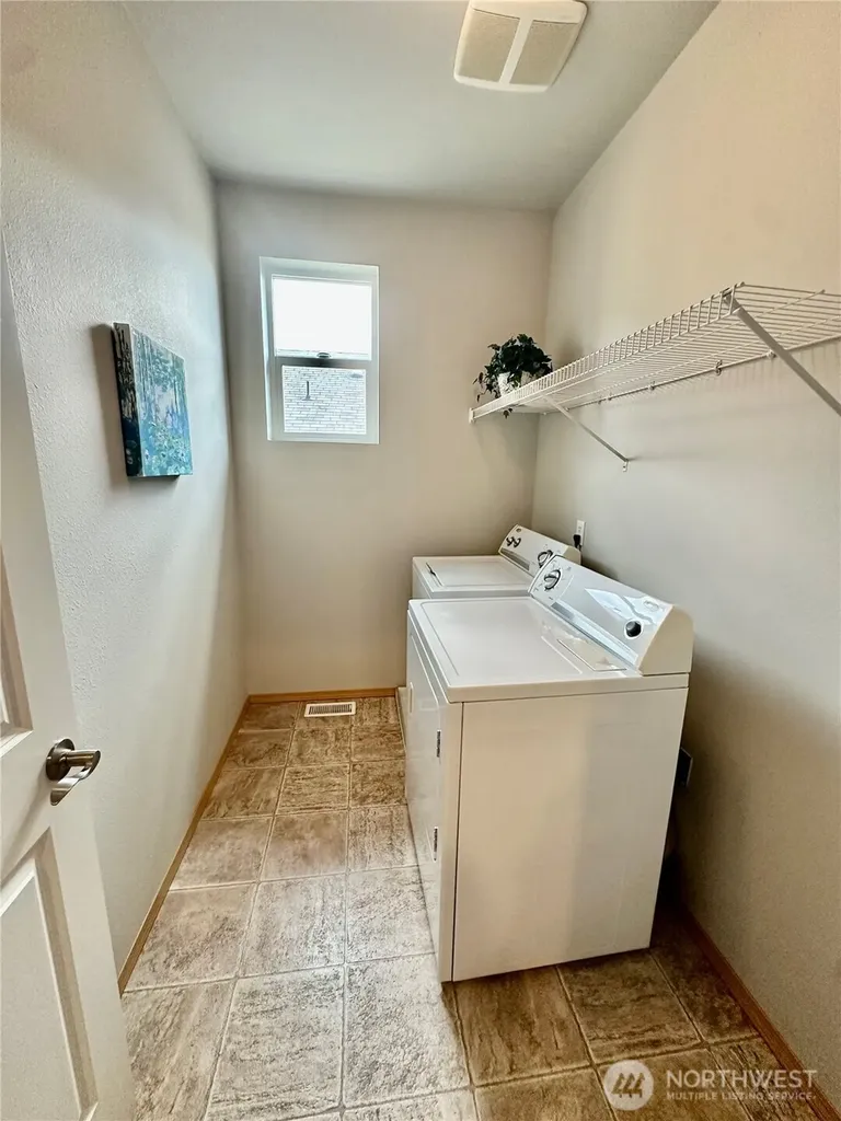 5645 56th Loop SE Lacey WA 98503
