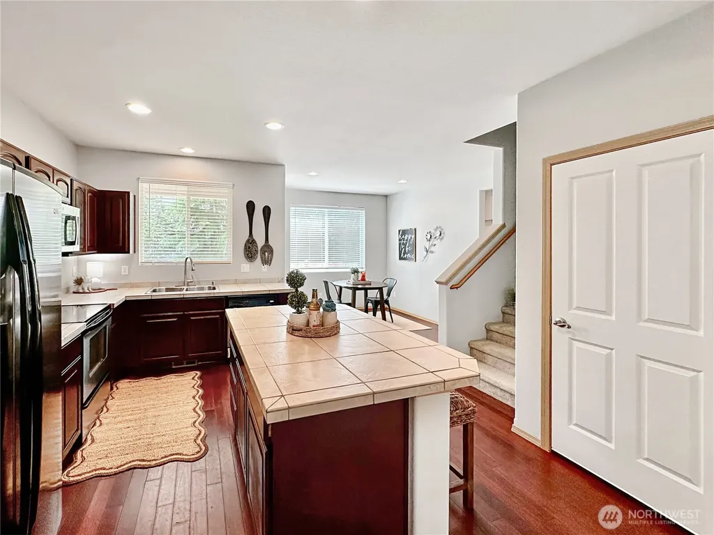 5645 56th Loop SE Lacey WA 98503
