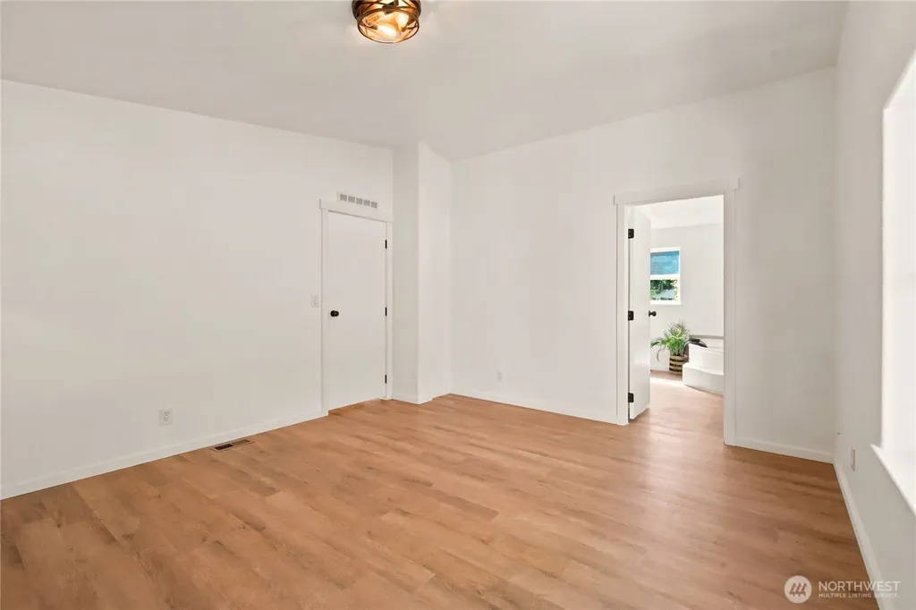 5807 Cameron Road Freeland WA 98249
