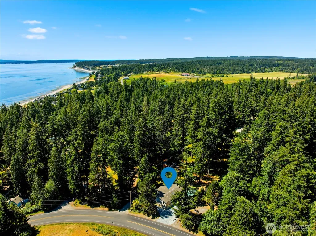 5807 Cameron Road Freeland WA 98249
