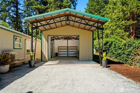 5807 Cameron Road Freeland WA 98249