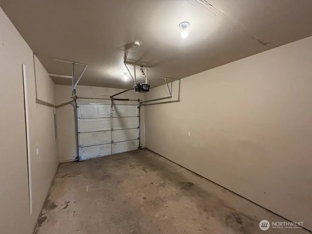 512 N 4th Avenue SW Tumwater WA 98512