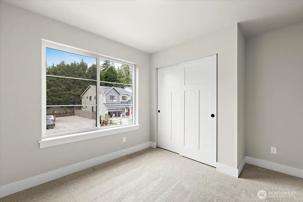 205 156th Place SW Lynnwood WA 98087
