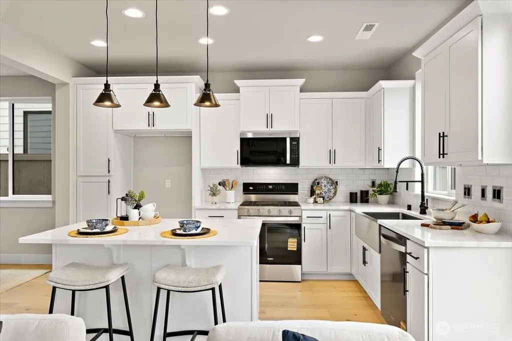 205 156th Place SW Lynnwood WA 98087