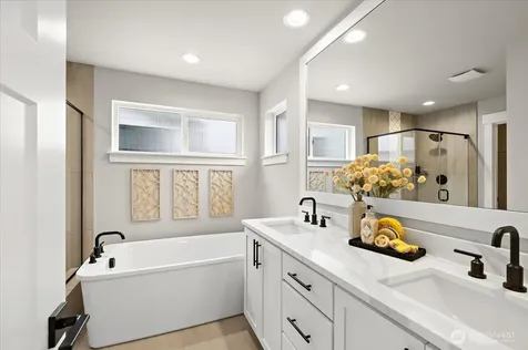 205 156th Place SW Lynnwood WA 98087