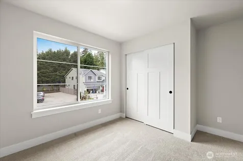 205 156th Place SW Lynnwood WA 98087