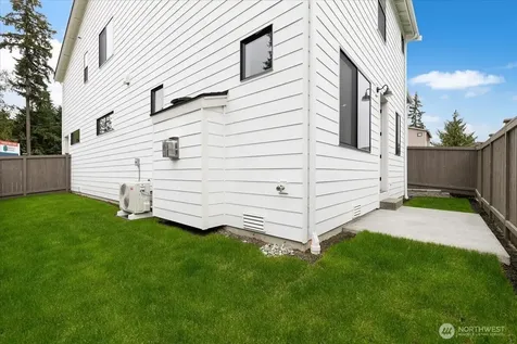 205 156th Place SW Lynnwood WA 98087