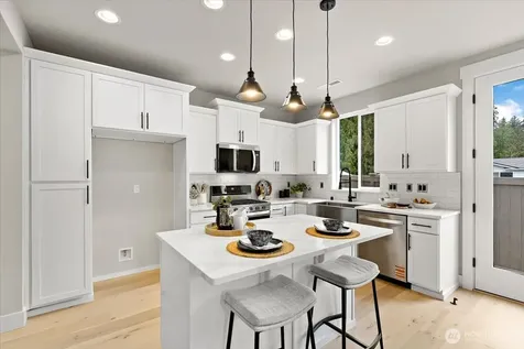 205 156th Place SW Lynnwood WA 98087