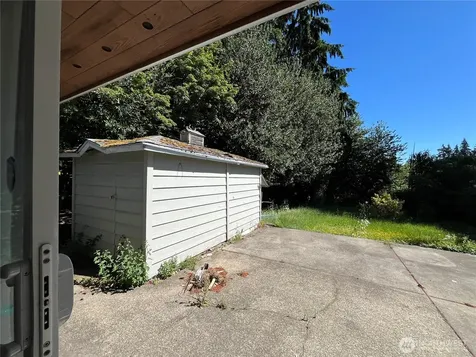 9621 S 241st Street Kent WA 98030