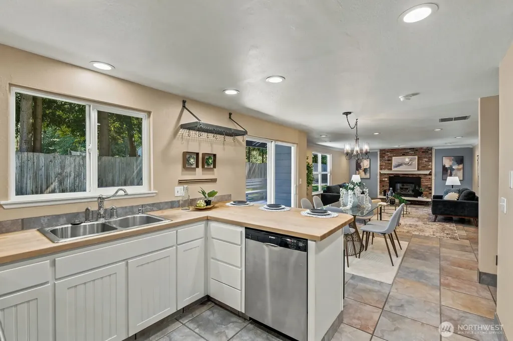 11419 22nd Place NE Lake Stevens WA 98258