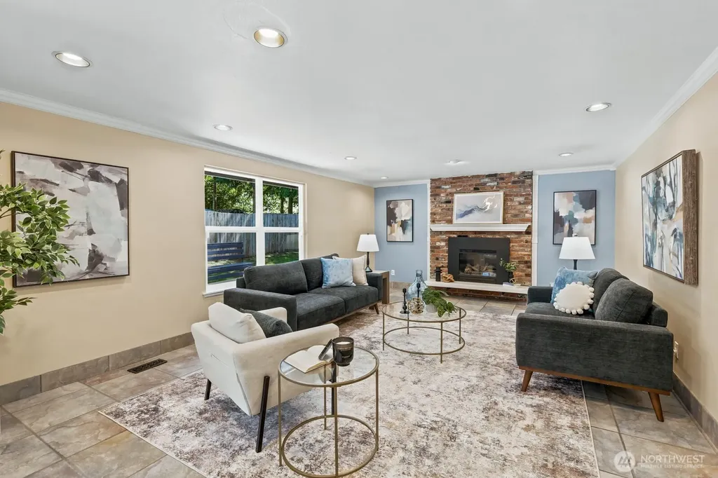 11419 22nd Place NE Lake Stevens WA 98258