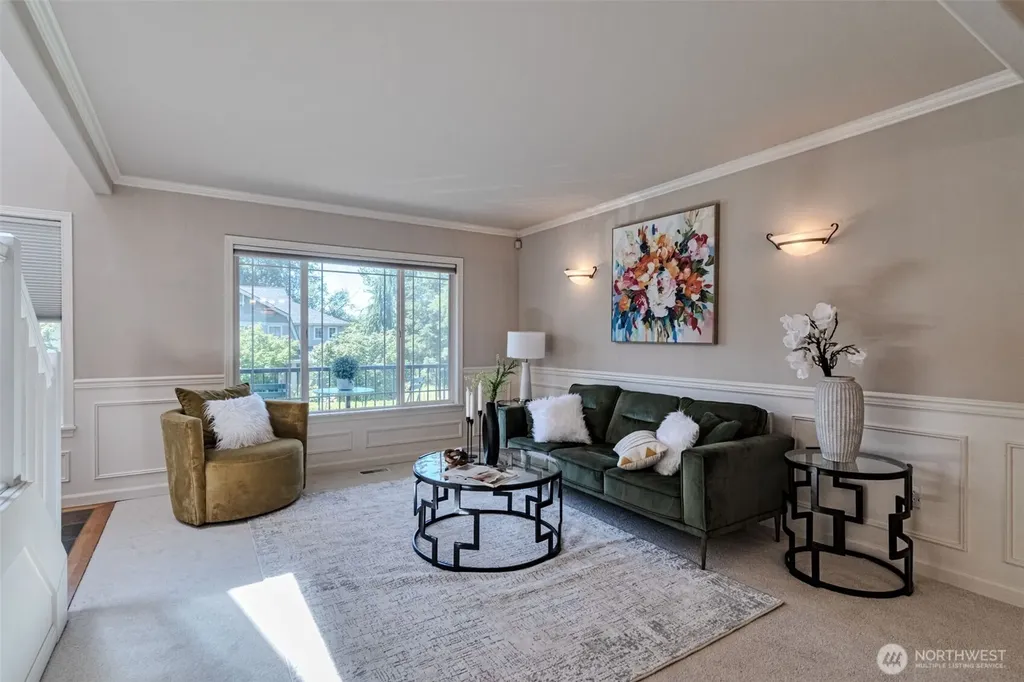 19807 23rd Dr SE Bothell WA 98012