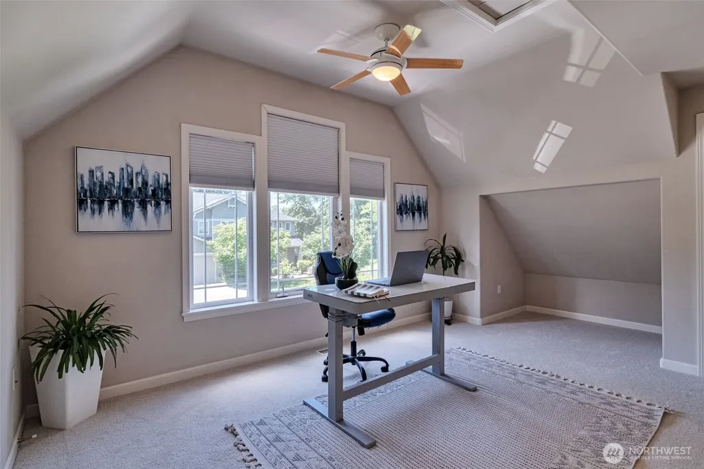 19807 23rd Dr SE Bothell WA 98012