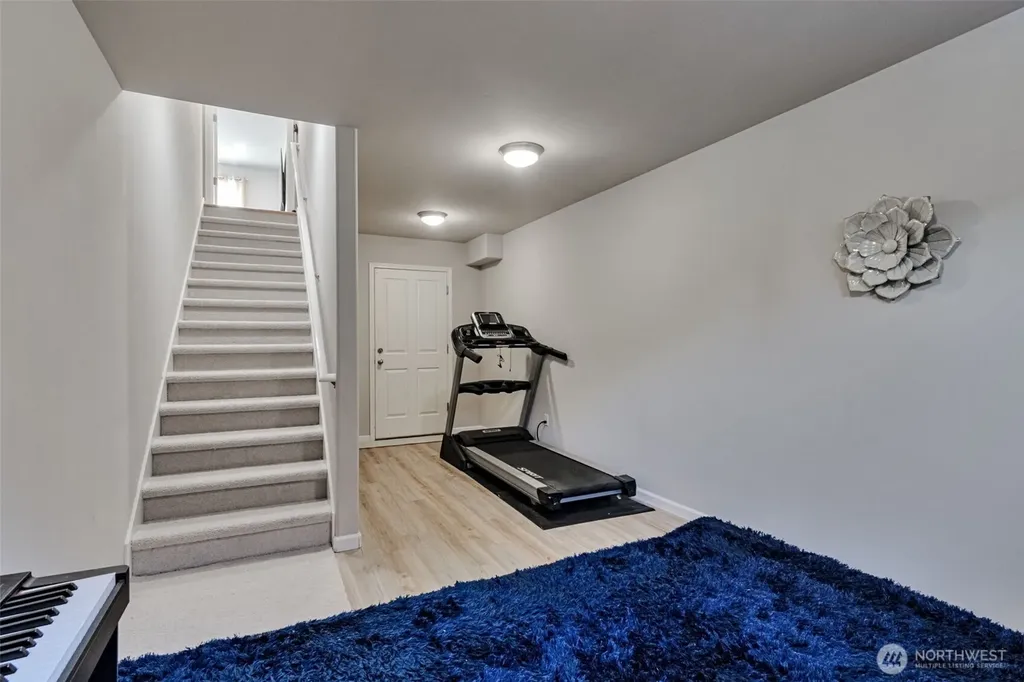 19807 23rd Dr SE Bothell WA 98012