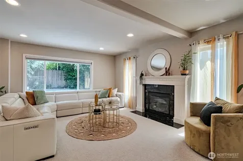 19807 23rd Dr SE Bothell WA 98012