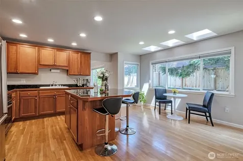 19807 23rd Dr SE Bothell WA 98012