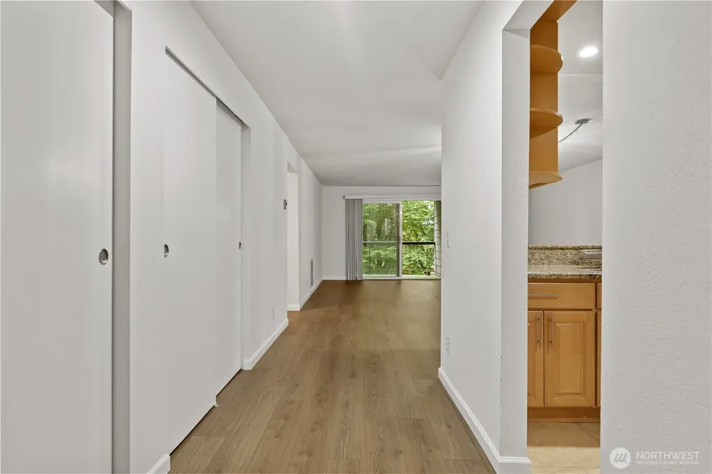 6479 137th Avenue NE Redmond WA 98052