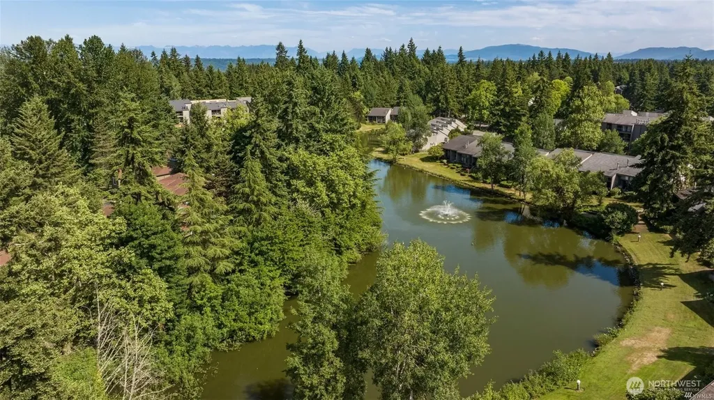 6479 137th Avenue NE Redmond WA 98052