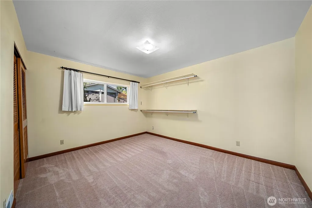 8920 Randall Dr NW Gig Harbor WA 98332