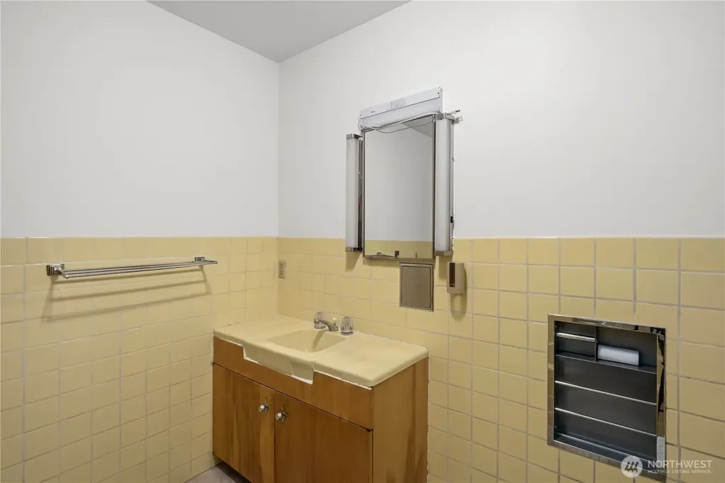 8920 Randall Dr NW Gig Harbor WA 98332