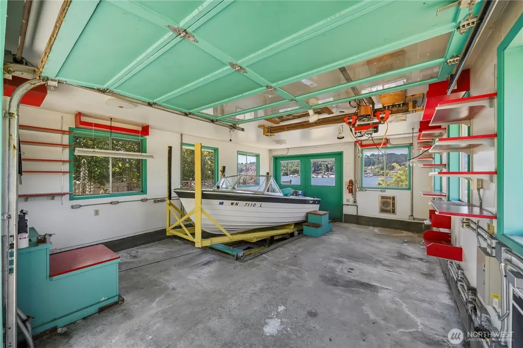 8920 Randall Dr NW Gig Harbor WA 98332