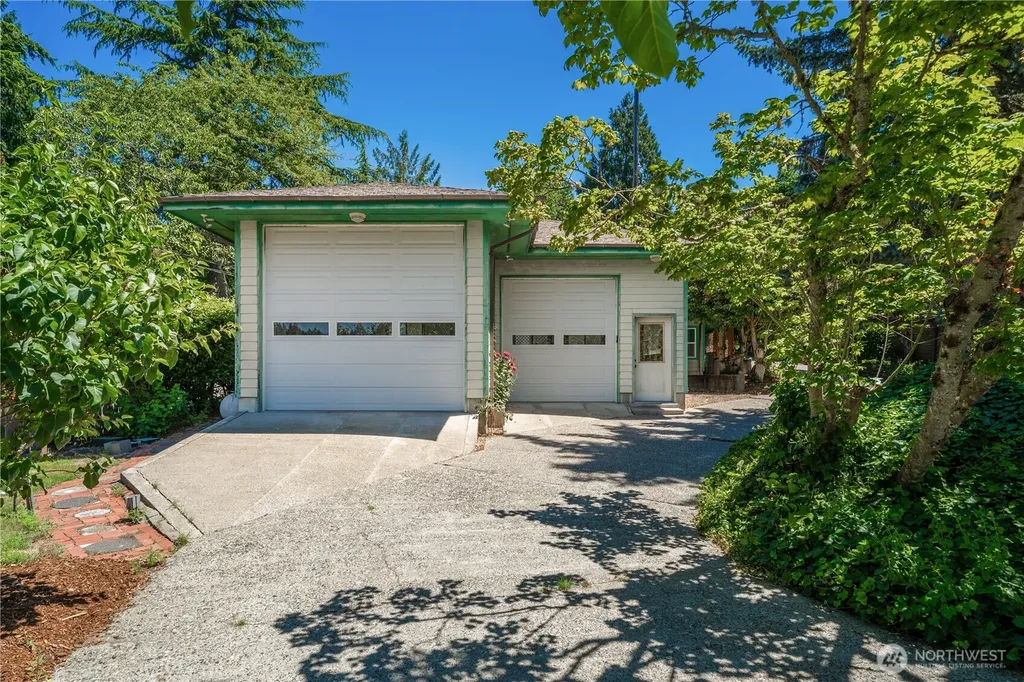 8920 Randall Dr NW Gig Harbor WA 98332