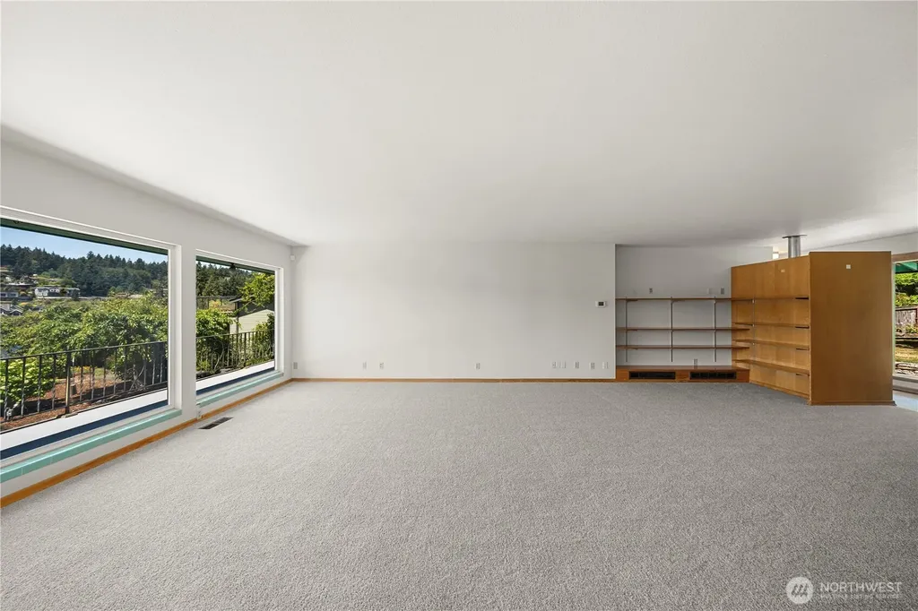 8920 Randall Dr NW Gig Harbor WA 98332