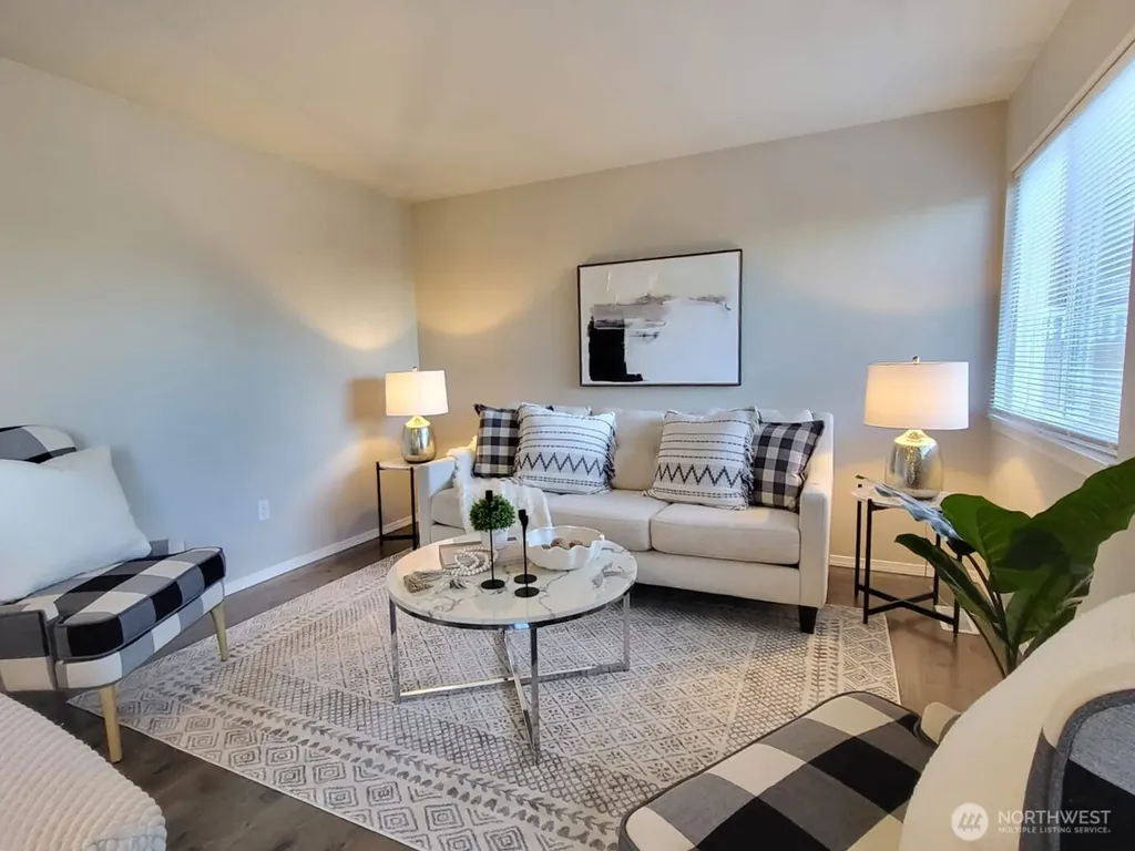 11531 15th Place SE Lake Stevens WA 98258