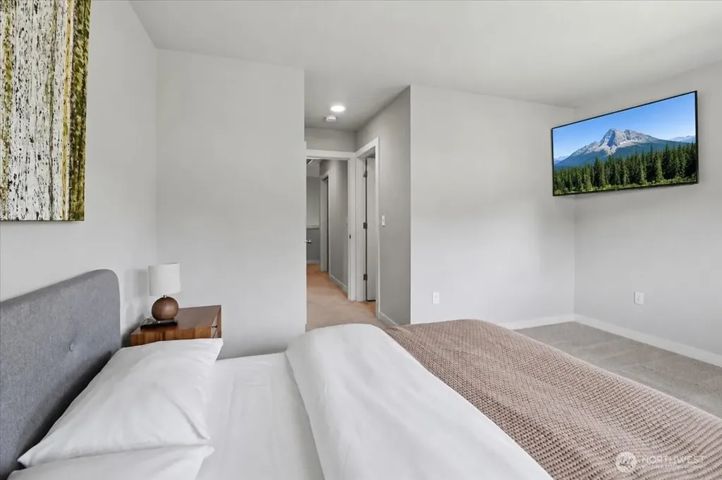 759 NE 2nd Street North Bend WA 98045