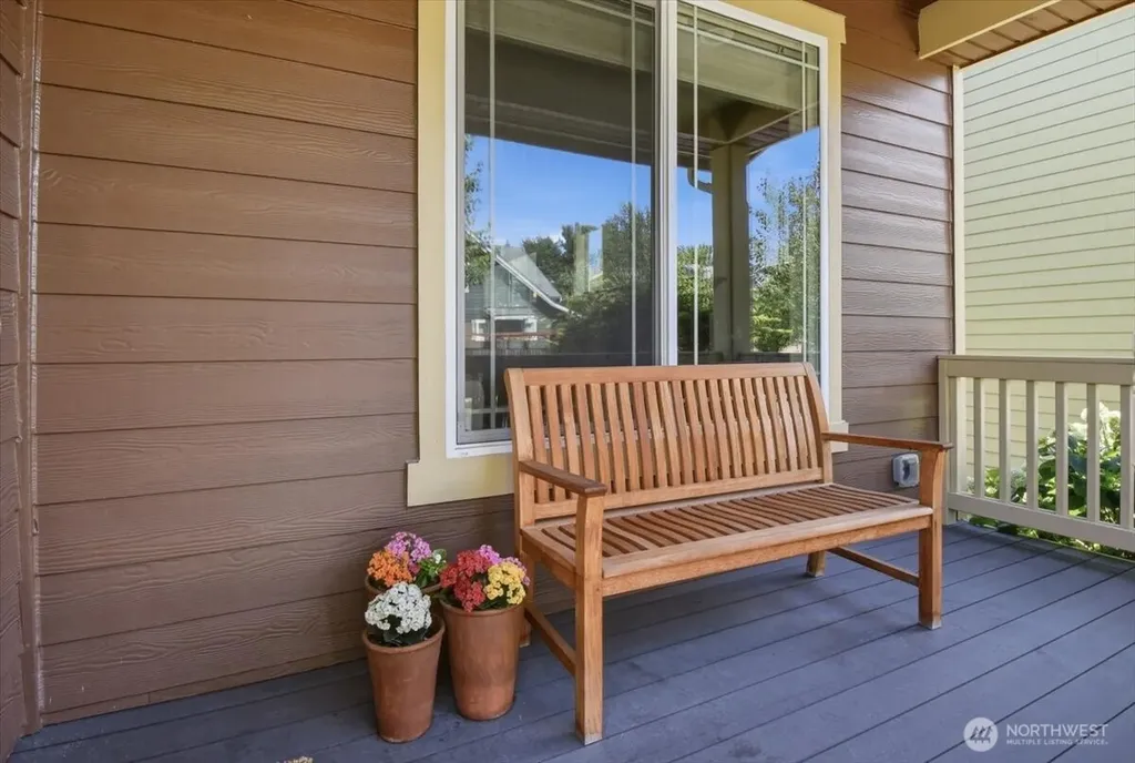 759 NE 2nd Street North Bend WA 98045