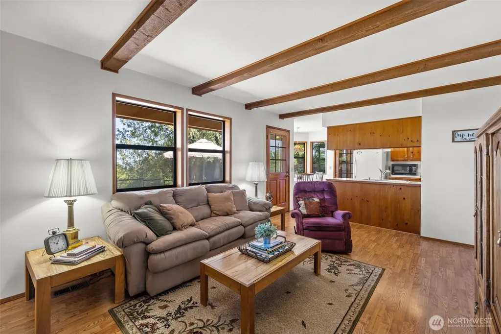 1809 E Woodhaven Lane Port Angeles WA 98362