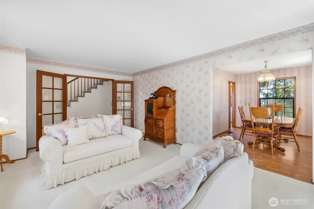 1809 E Woodhaven Lane Port Angeles WA 98362