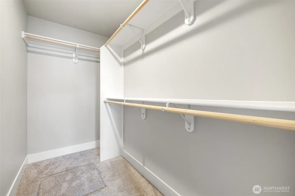 215 Lessor Loop Moses Lake WA 98837