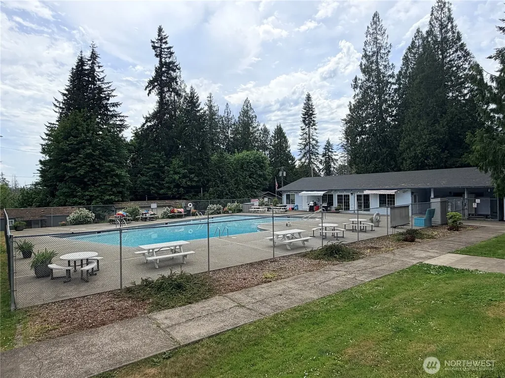 150 E Kingston Way Shelton WA 98584