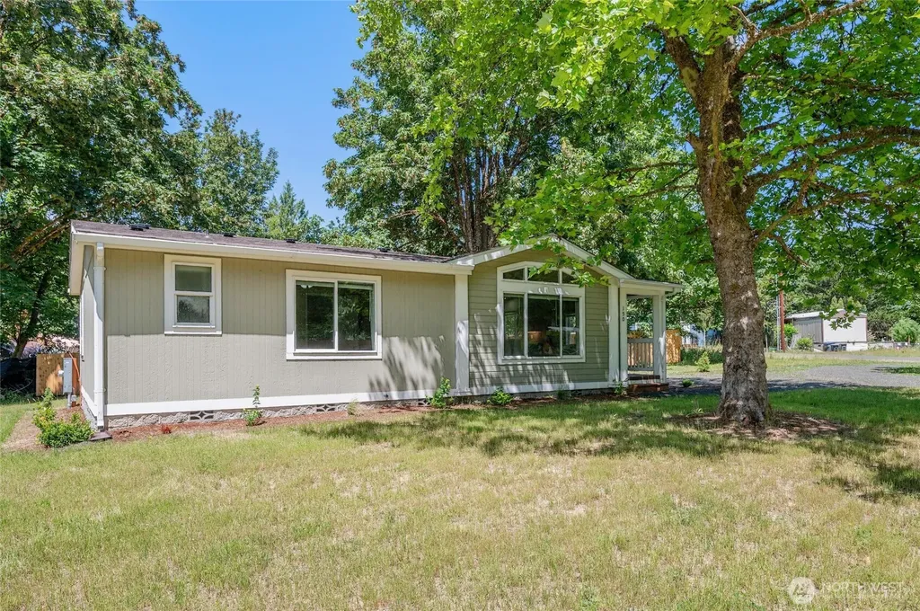 150 E Kingston Way Shelton WA 98584