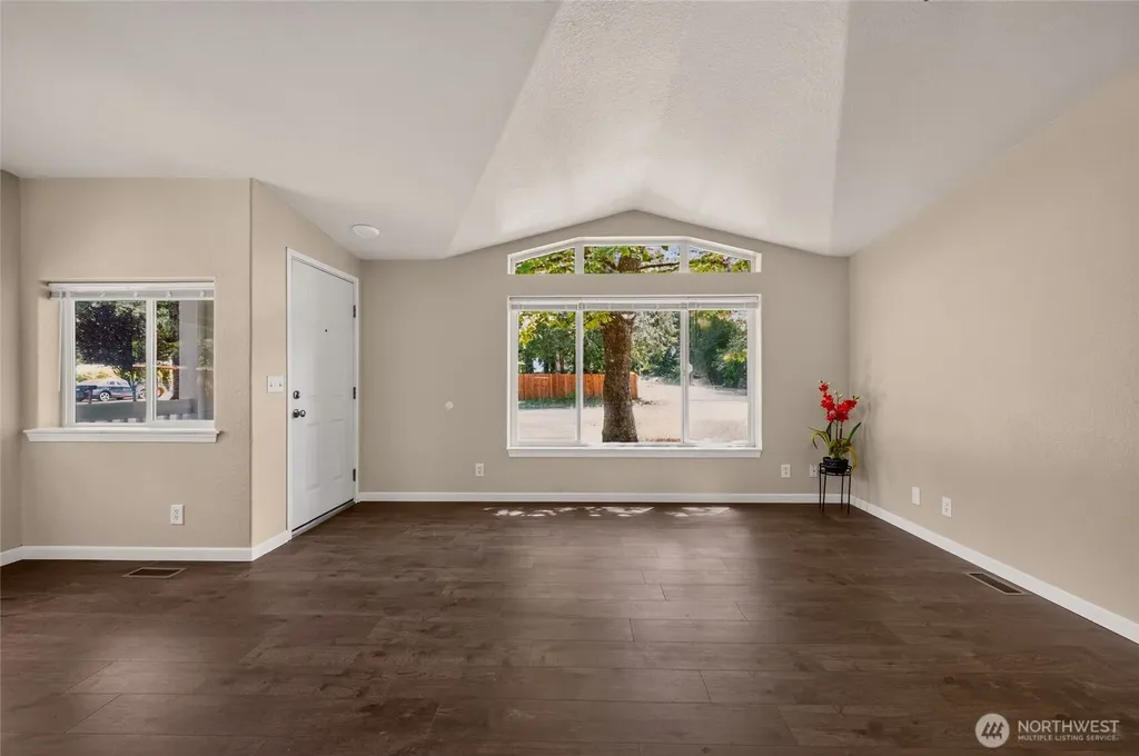 150 E Kingston Way Shelton WA 98584