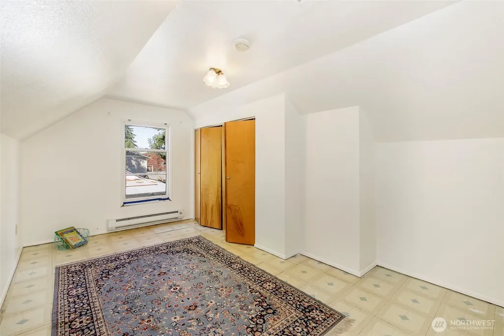618 138th Street SW Burien WA 98166