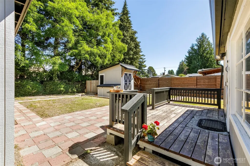 618 138th Street SW Burien WA 98166