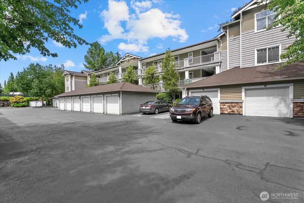 12712 Admiralty Way Everett WA 98204