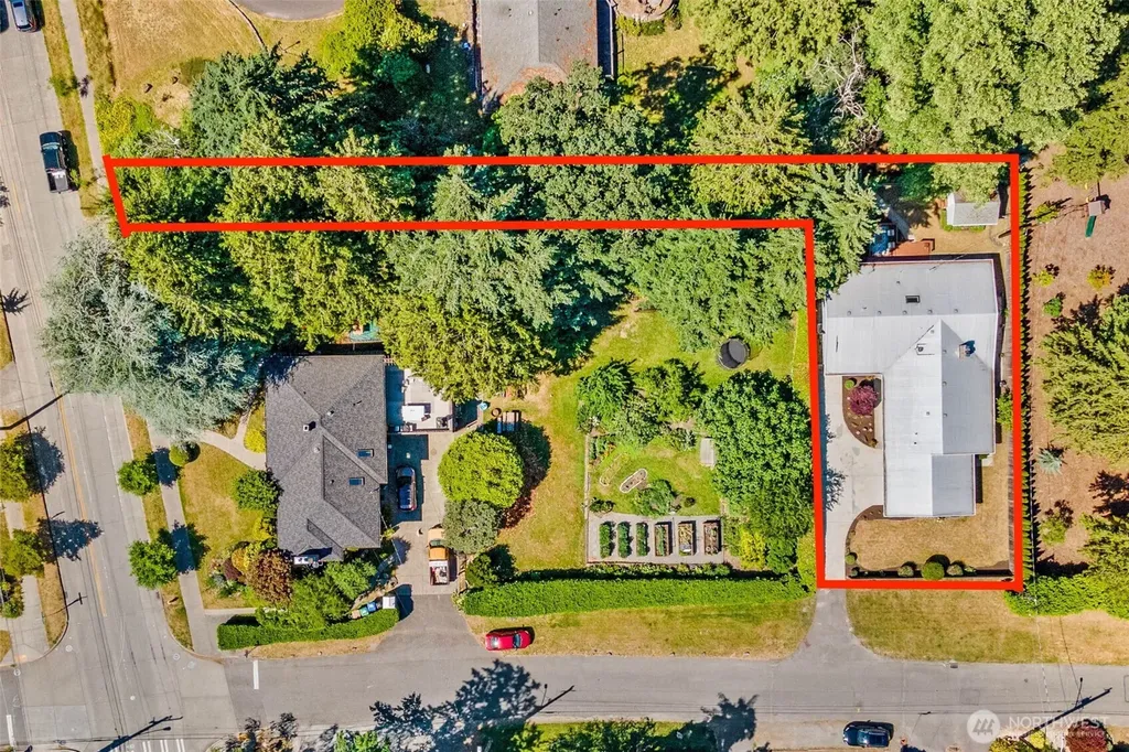 5320 S Kenyon Street Seattle WA 98118