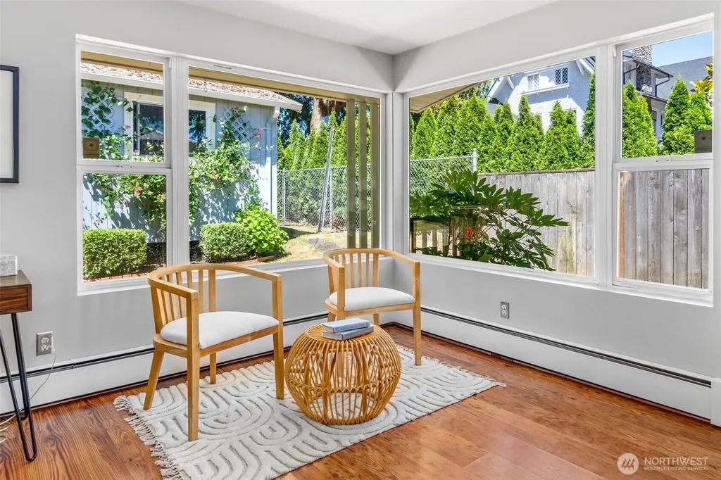 5320 S Kenyon Street Seattle WA 98118