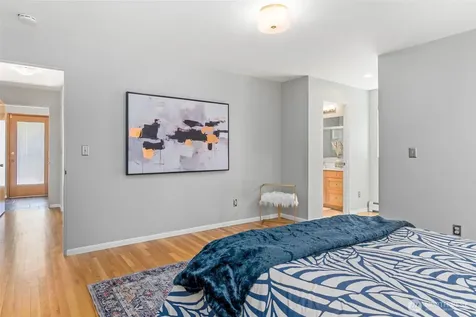 5320 S Kenyon Street Seattle WA 98118