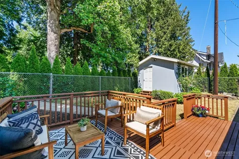 5320 S Kenyon Street Seattle WA 98118