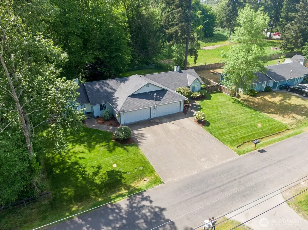 9922 F Street E Tacoma WA 98445