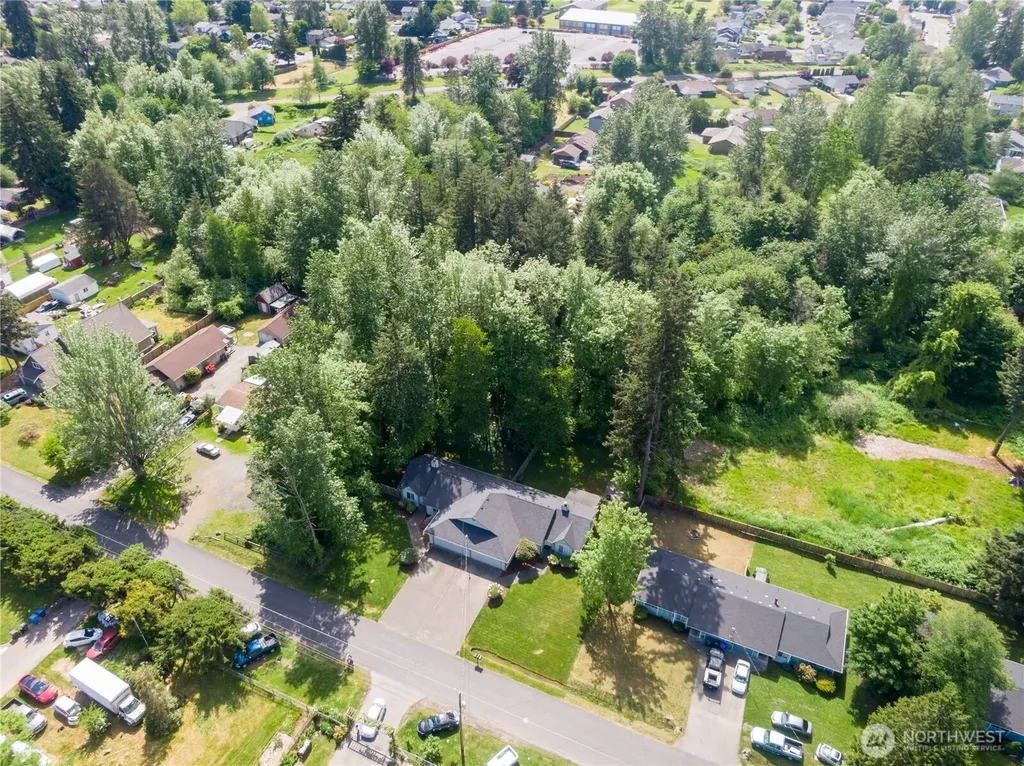 9922 F Street E Tacoma WA 98445