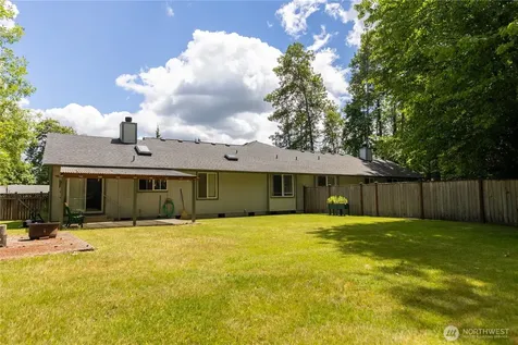 9922 F Street E Tacoma WA 98445