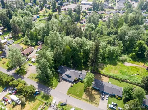 9922 F Street E Tacoma WA 98445